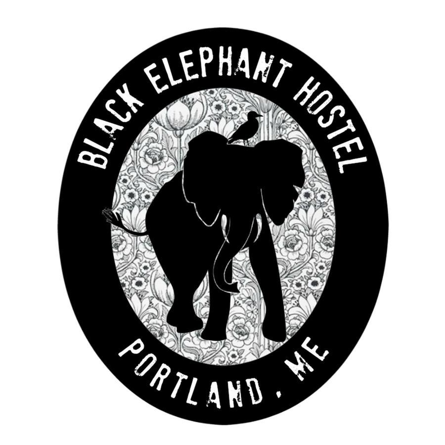 Black Elephant Hostel Портланд Екстериор снимка